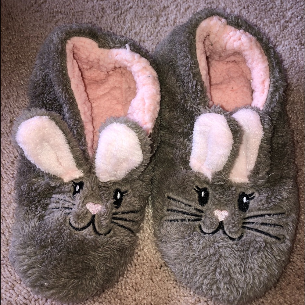 Slippers - Picture 2 of 3